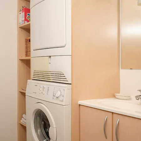 בית נופש Beautiful In With 3 Bedrooms And Wifi