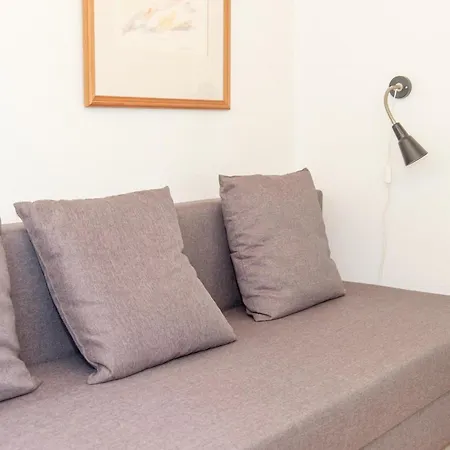 Beautiful In With 3 Bedrooms And Wifi אבלטופט